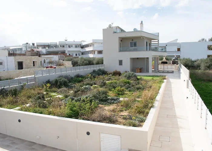 Villa Constantino With Heated Pool