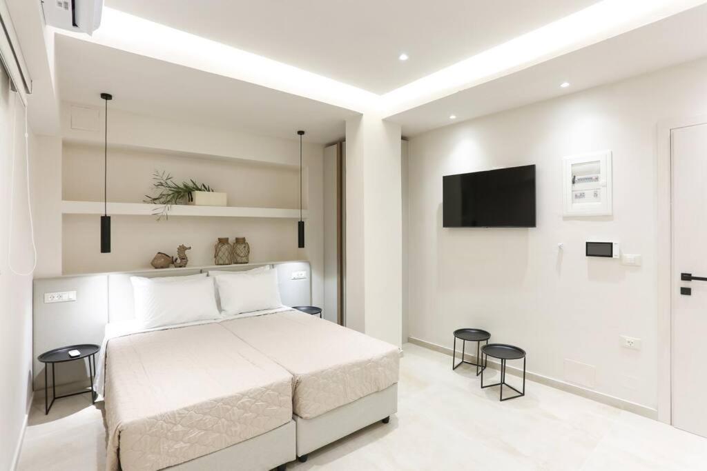 Constantino With Heated Pool Villa